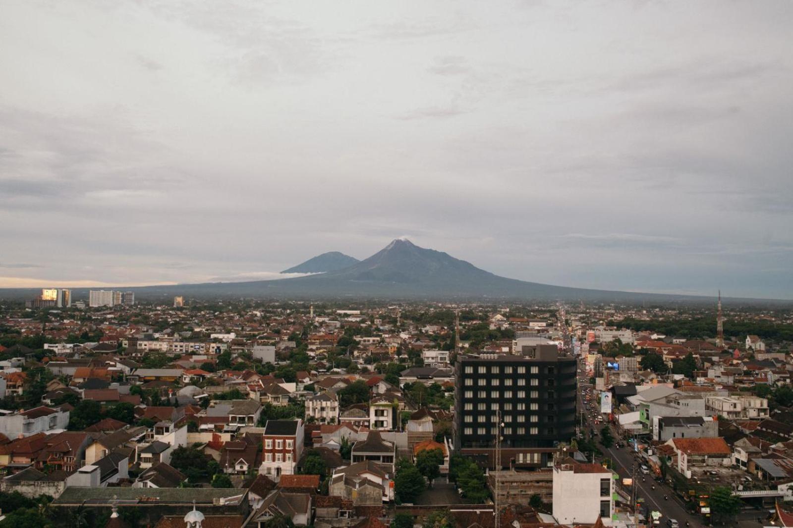 Hotel Pulang Ke Uttara Kejayan Esterno foto