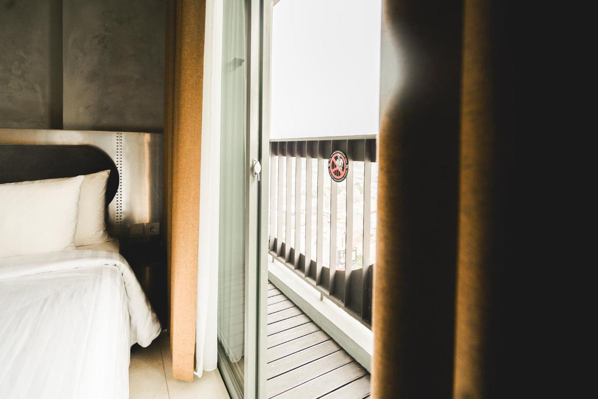 Hotel Pulang Ke Uttara Kejayan Esterno foto